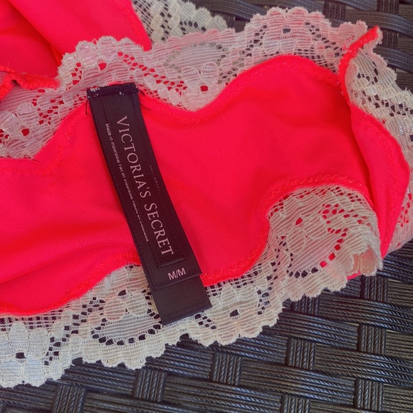 Brand new Victoria’s Secret/Pink panties 3 pack size medium - Picture 8 of 8